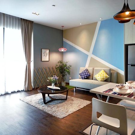 Elegant Living @ Riverson Soho Кота Кинабалу Екстериор снимка