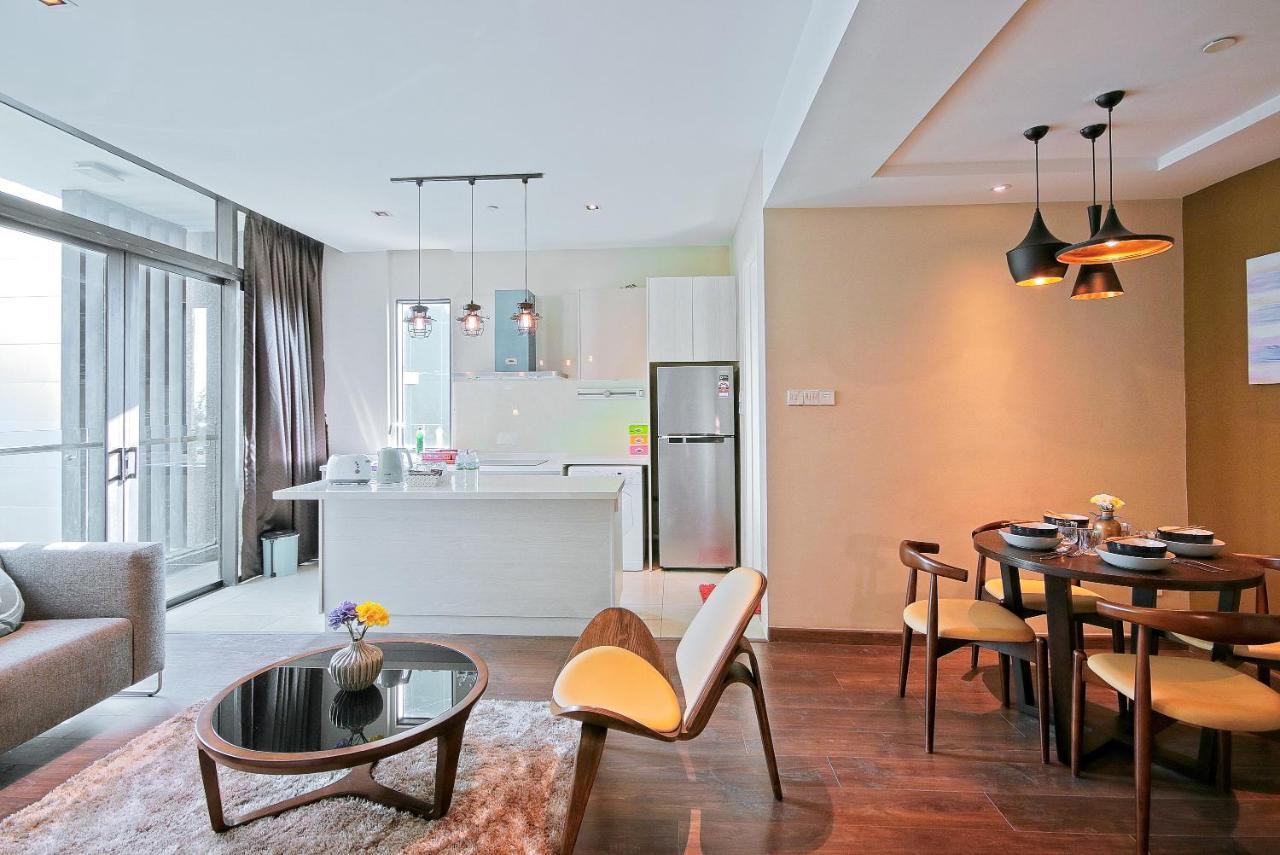 Elegant Living @ Riverson Soho Кота Кинабалу Екстериор снимка